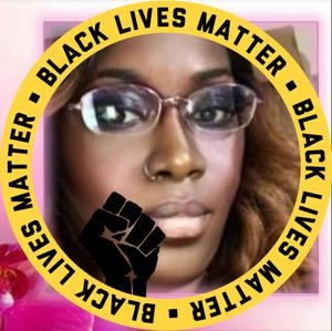 Meet your Posher, Tia